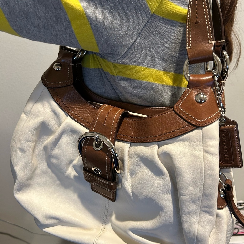 Coach 15527-Hobo Soho Lynn Buckle Leather Shoulder Bag, - Picture 16 of 16